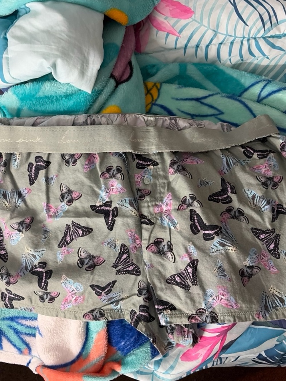 Woman’s Butterfly Print Olive Green Shorts